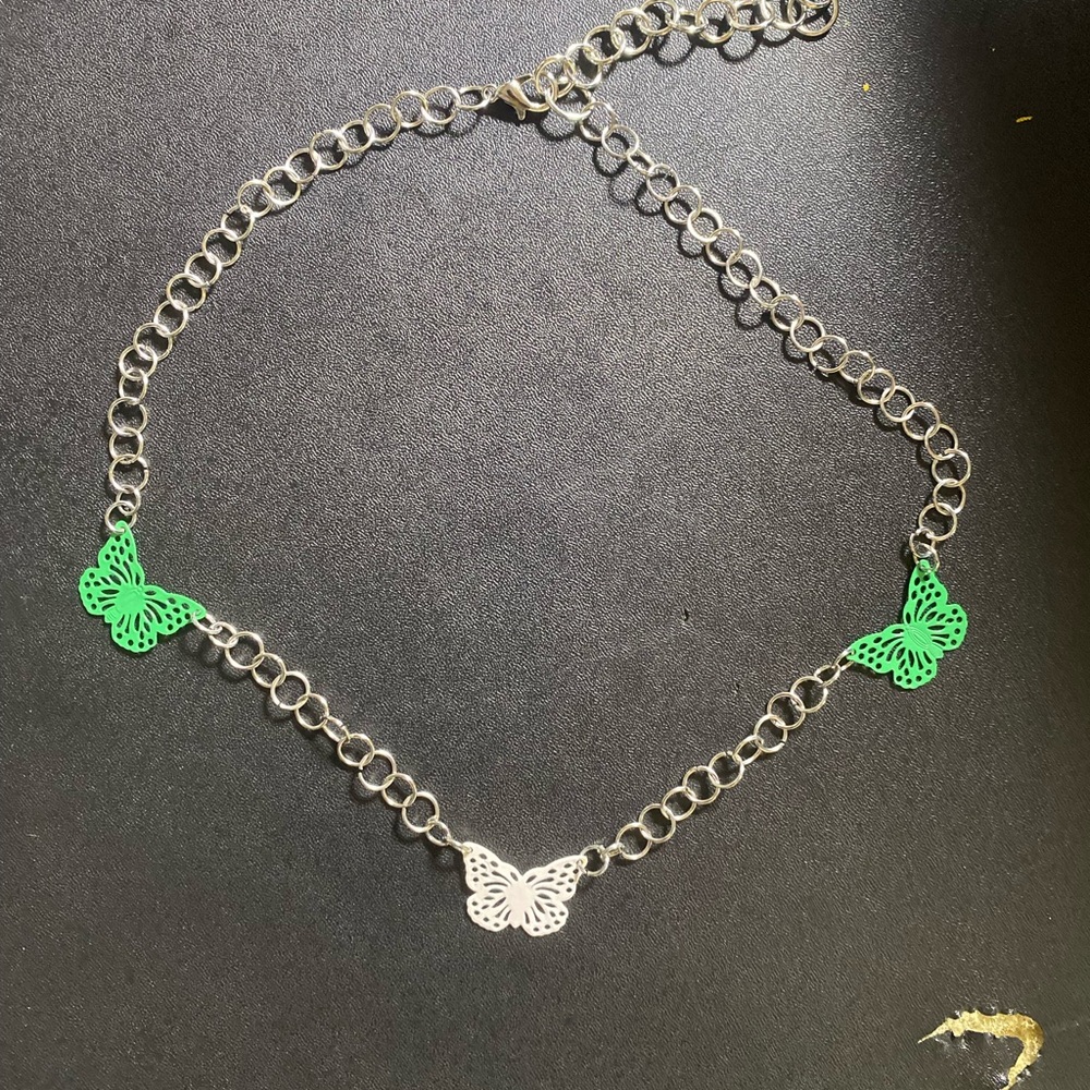 Neckalce